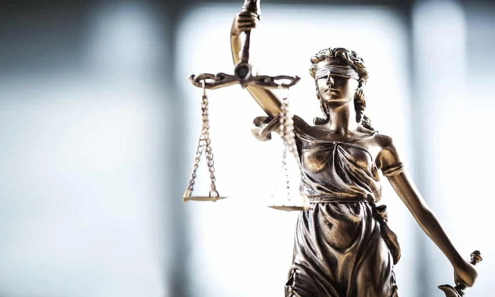 How Truck Accidents Differ Legally from Car Accidents in Illinois